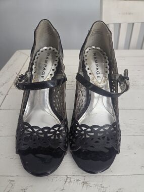 Rampage Black Patent Leather Cutout Mary Jane Heels
